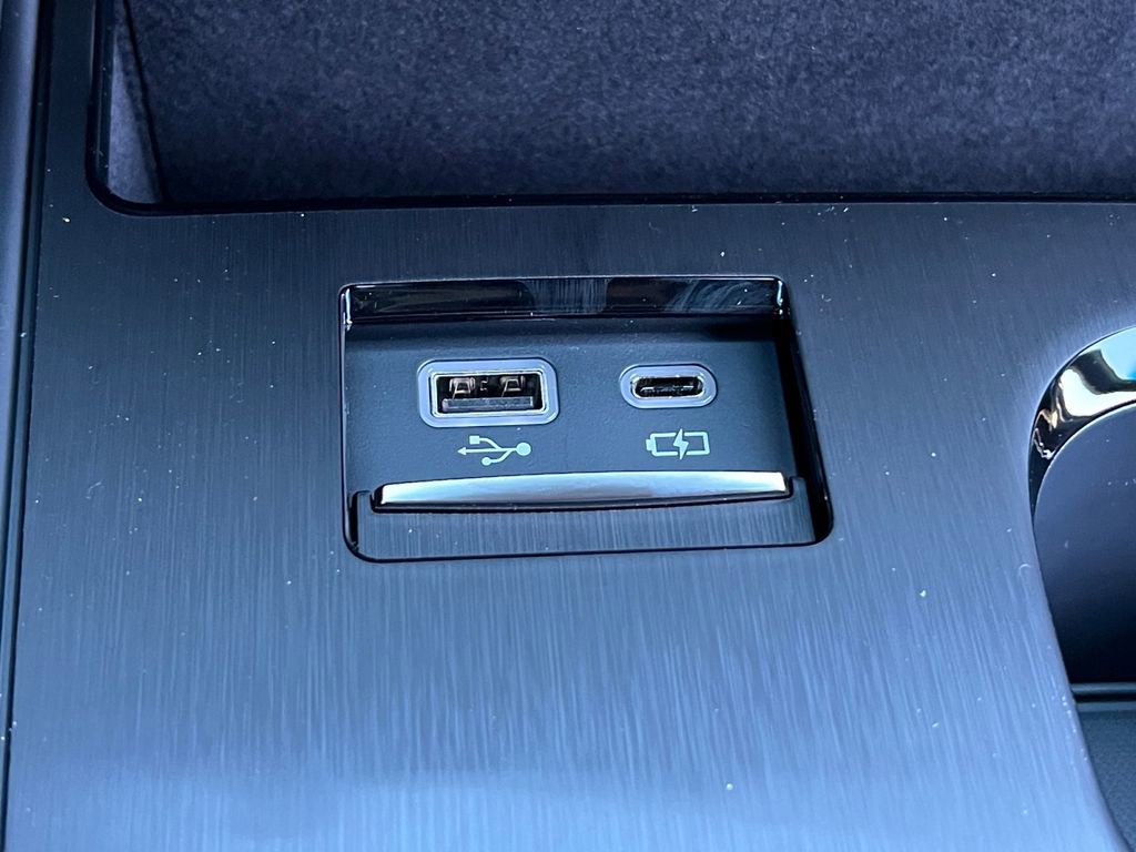 New 2025 Lexus ES 300h w/ Premium Package image 20