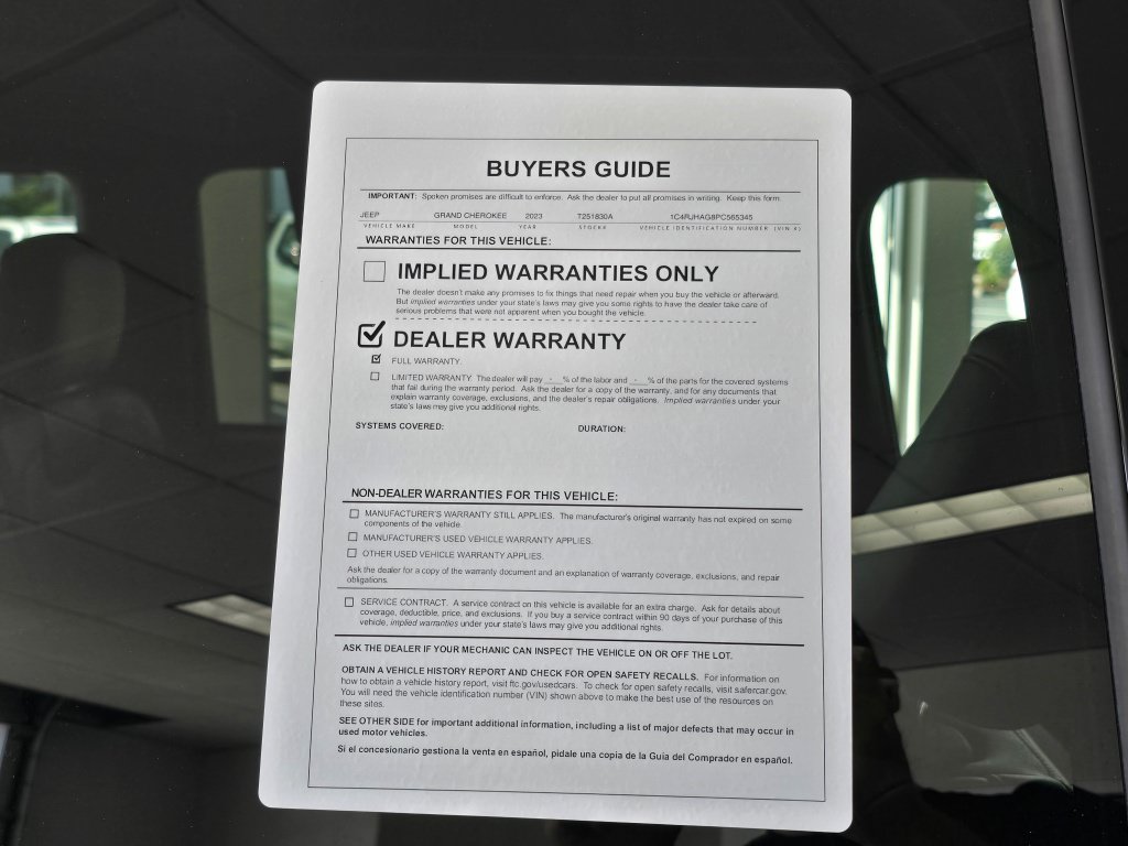 Used 2023 Jeep Grand Cherokee Altitude AWD/4WD image 40
