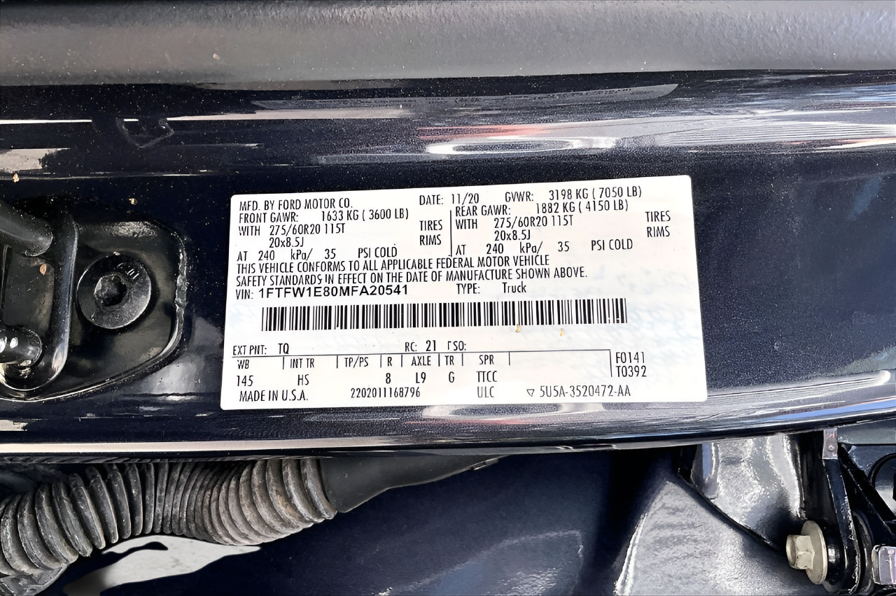Used 2021 Ford F150 Lariat w/ Equipment Group 502A High AWD/4WD image 16