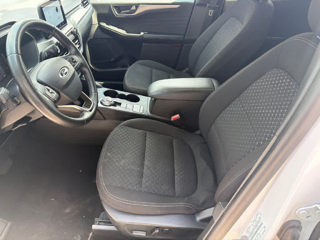 Used 2024 Ford Escape Active FWD image 10