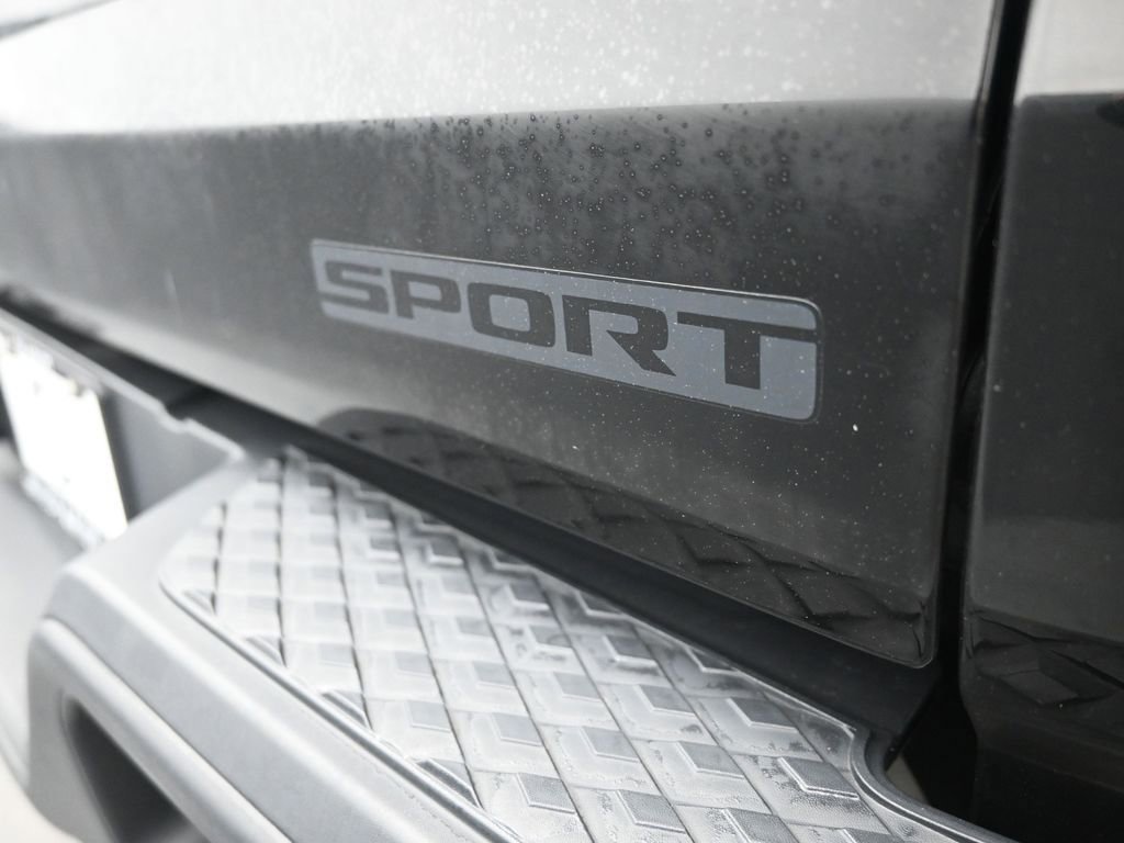 Used 2021 Jeep Gladiator Sport image 41