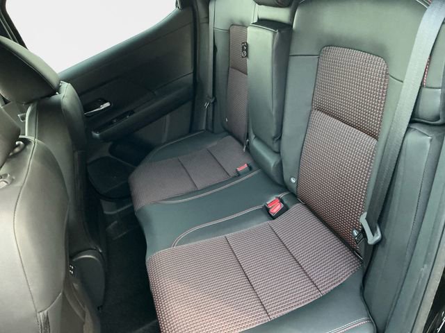 New 2026 Nissan Kicks SR image 15