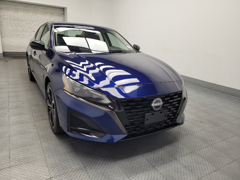 Used 2023 Nissan Altima 2.5 SR AWD/4WD image 14