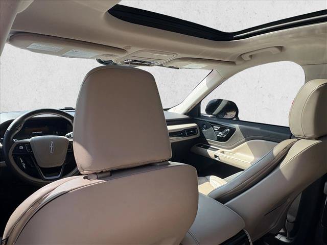 Used 2023 Lincoln Aviator Reserve RWD image 16