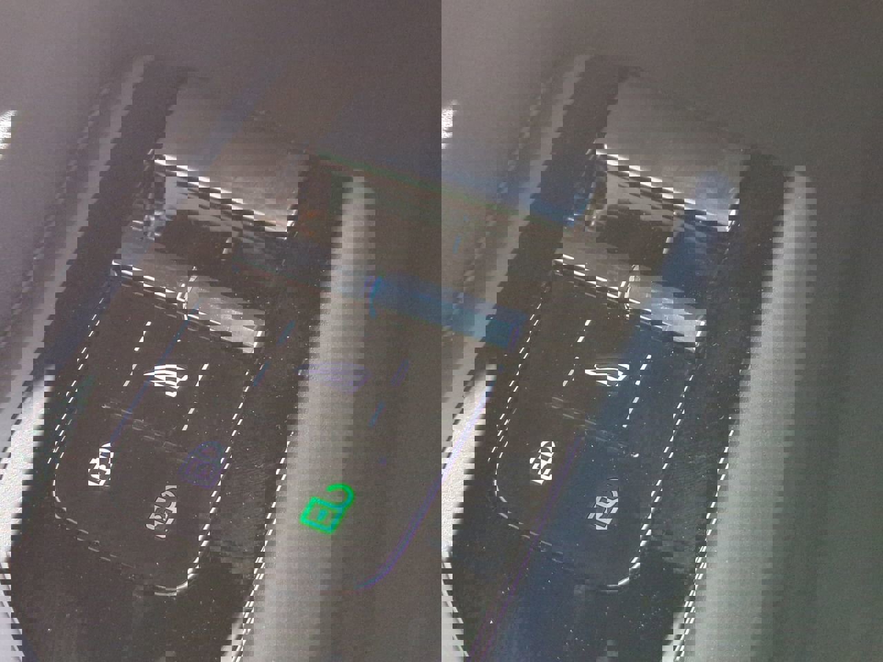 New 2025 Volvo EX90 Ultra image 23