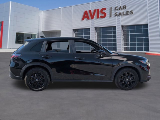 Used 2025 Honda HR-V Sport image 5