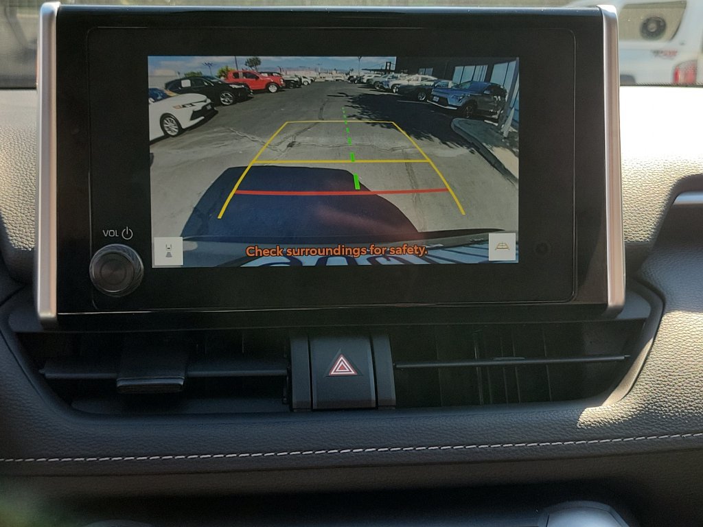 Used 2025 Toyota RAV4 LE FWD image 27