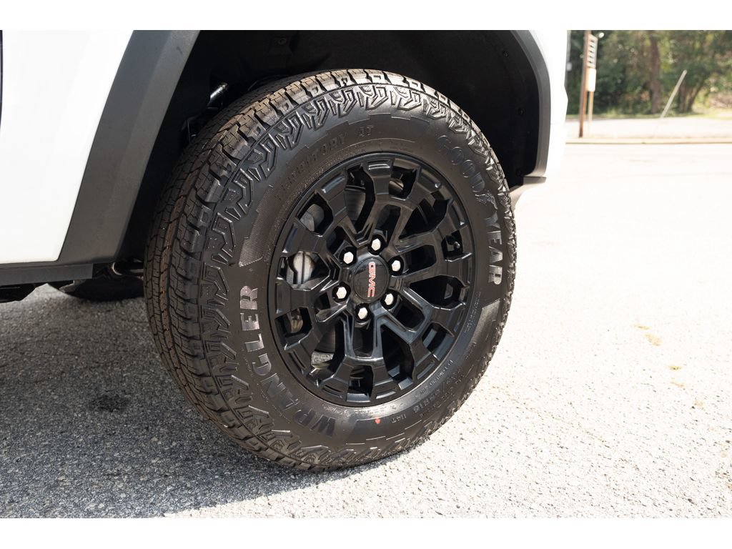 New 2026 GMC Canyon Elevation w/ Convenience Package AWD/4WD image 10