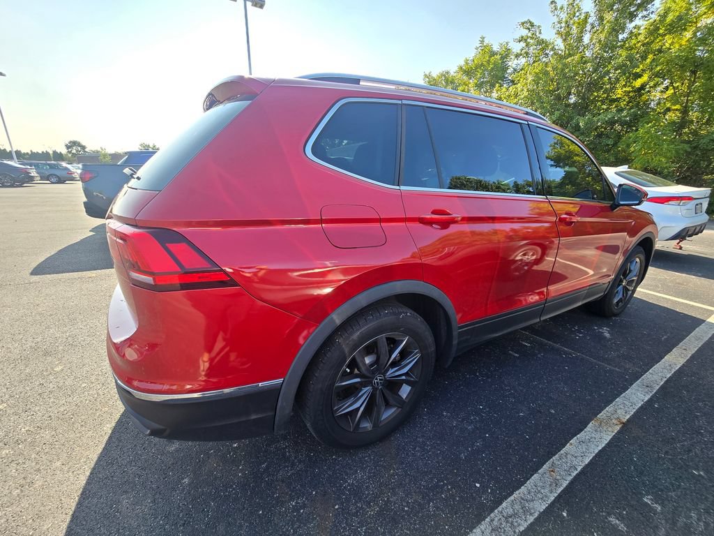 Used 2023 Volkswagen Tiguan SE FWD image 8
