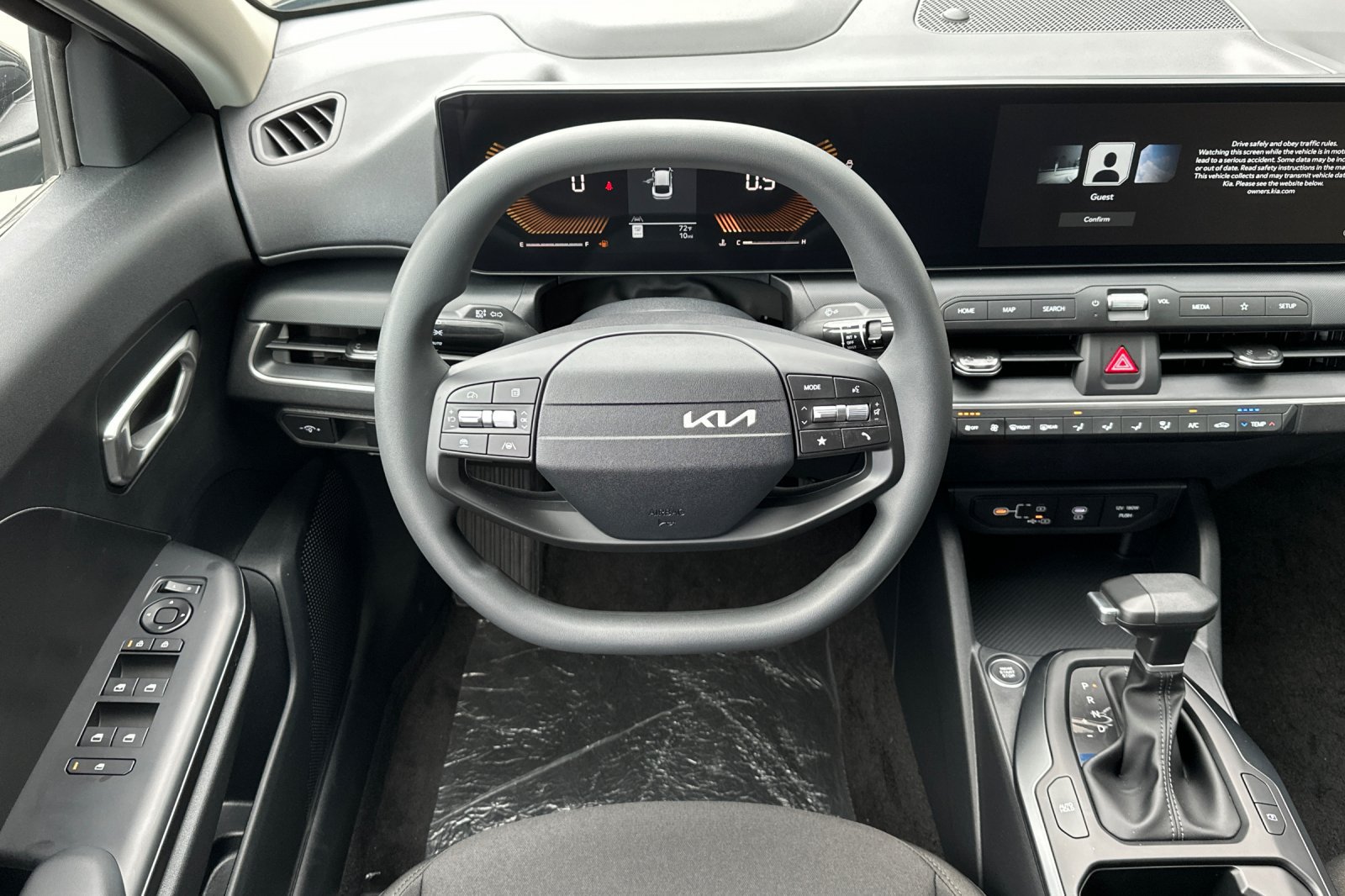 New 2026 Kia K4 FWD image 14