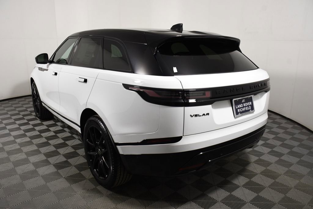 New 2026 Land Rover Range Rover Velar Dynamic SE AWD/4WD image 4