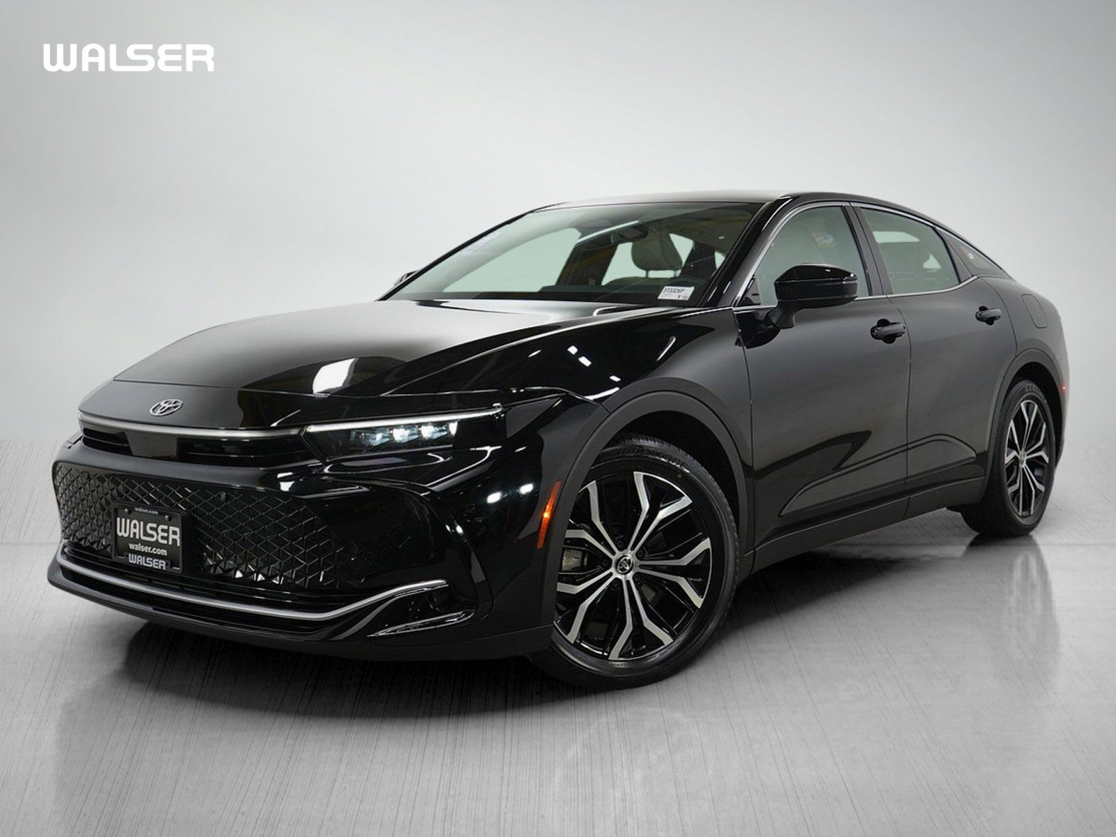 Used 2023 Toyota Crown Limited