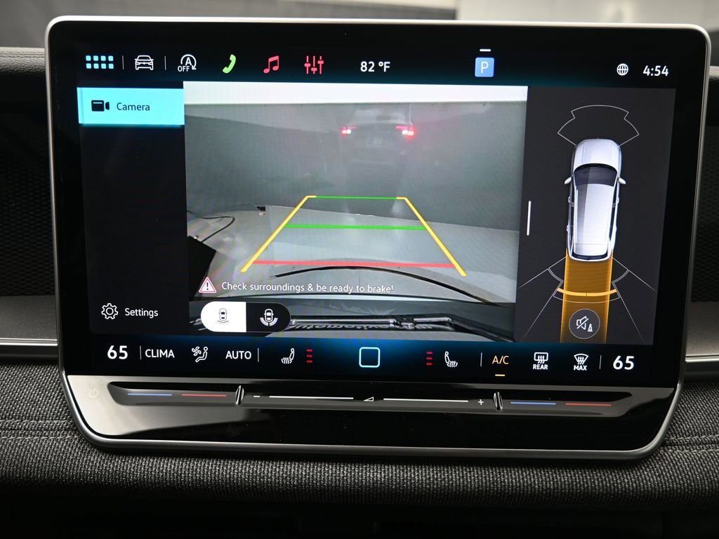 New 2026 Volkswagen Tiguan S FWD image 12