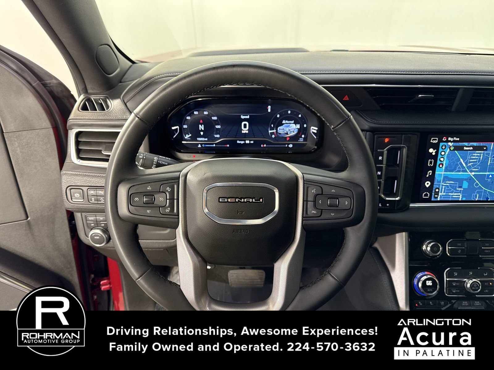 Used 2024 GMC Yukon XL Denali AWD/4WD image 12