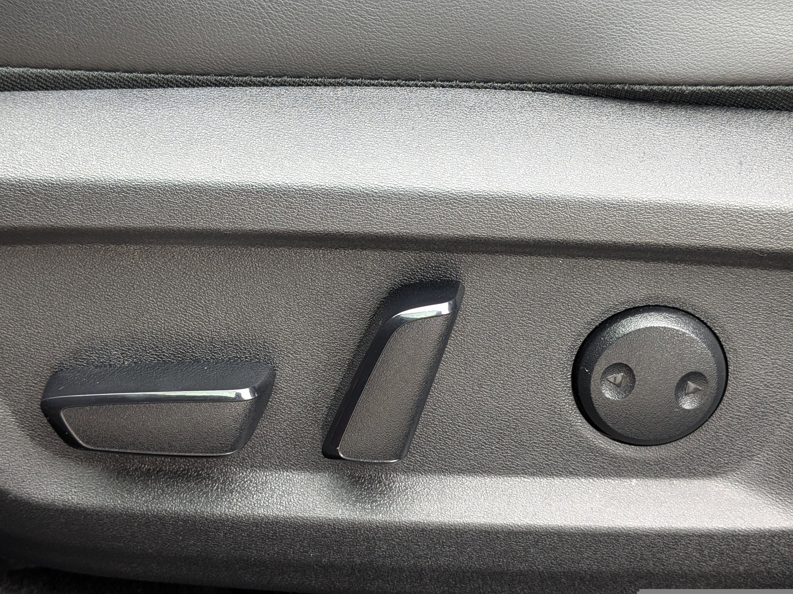 Used 2023 Nissan Rogue Platinum image 23