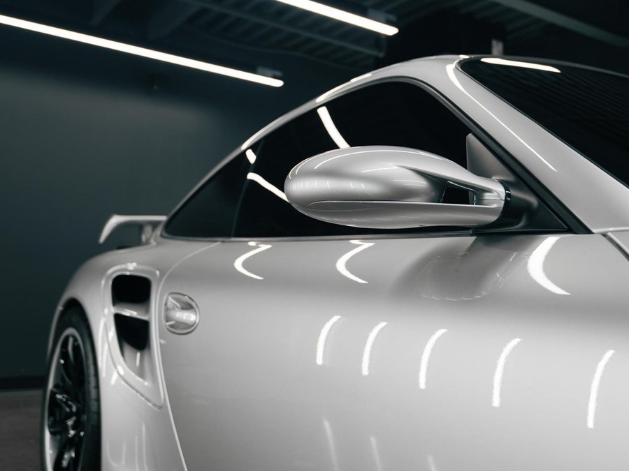 Used 2008 Porsche 911 GT2 RWD image 18