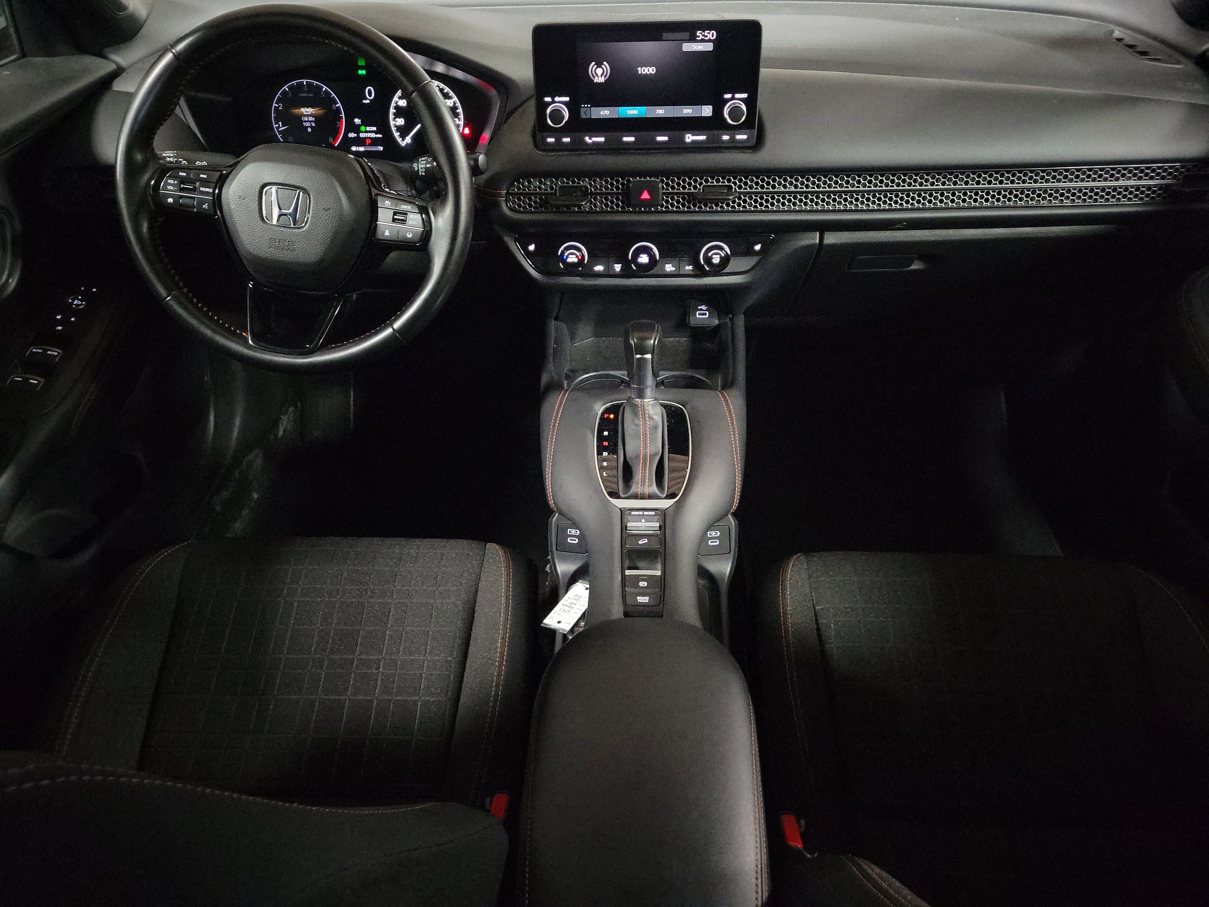 Used 2025 Honda HR-V Sport image 12