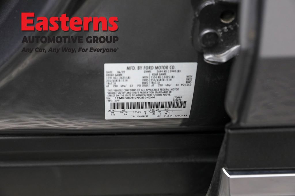 Used 2022 Ford Explorer XLT image 34