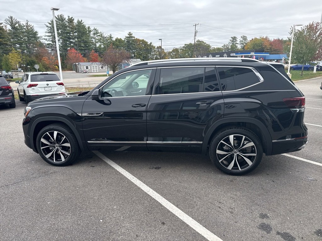 New 2026 Volkswagen Atlas SEL Premium R-Line image 5