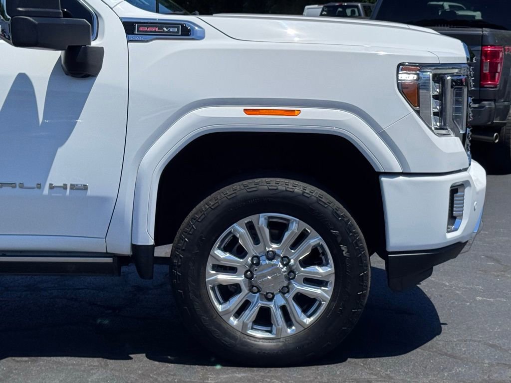 Used 2022 GMC Sierra 2500 Denali w/ Denali Ultimate Package AWD/4WD image 47