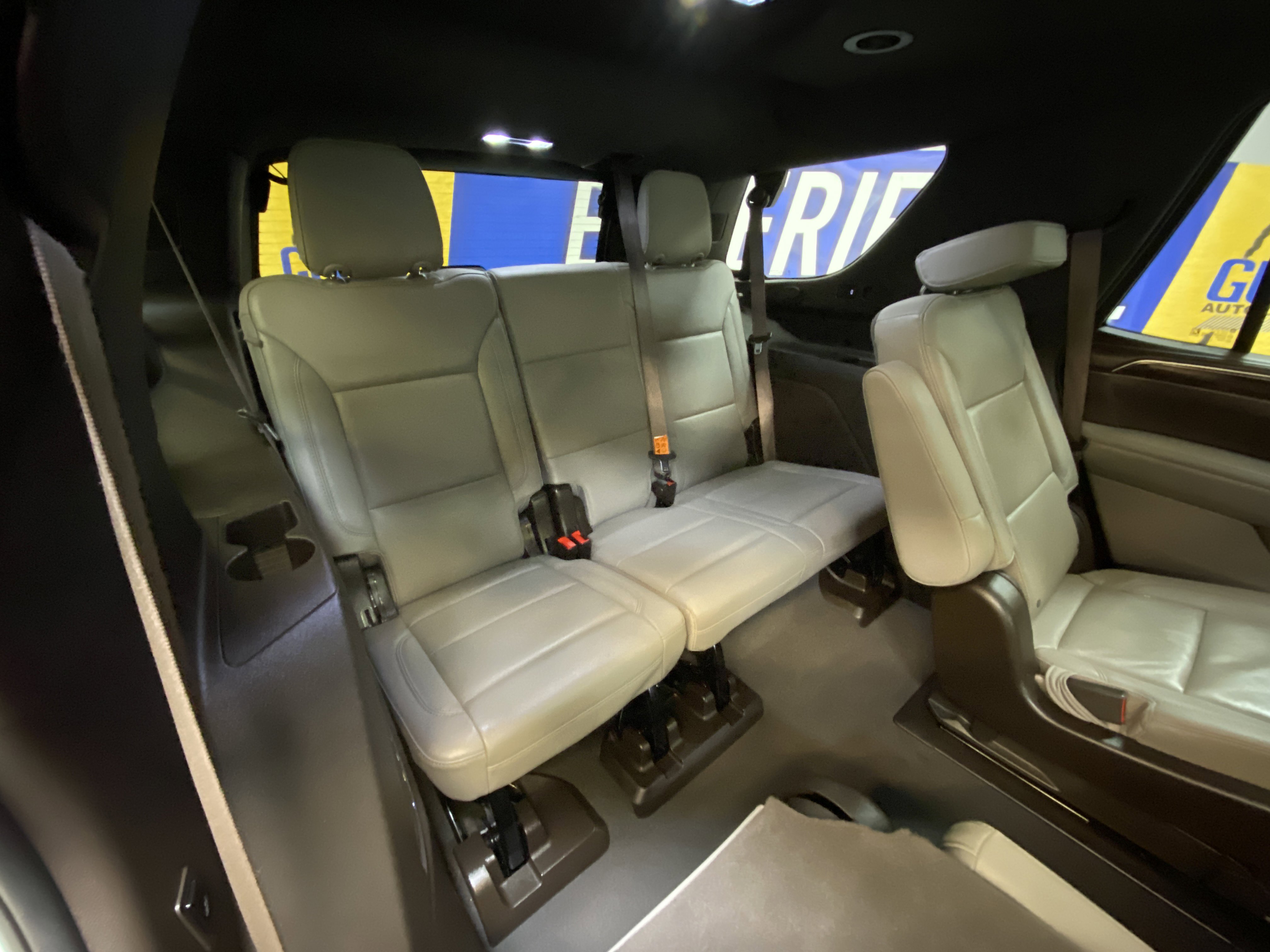 Used 2023 Chevrolet Tahoe Z71 w/ Z71 Off-Road Package image 29