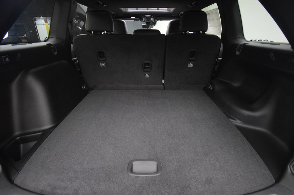 New 2027 Jeep Grand Cherokee Altitude AWD/4WD image 38
