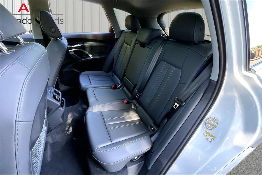 Used 2025 Audi Q5 Premium w/ Convenience Package AWD/4WD image 22