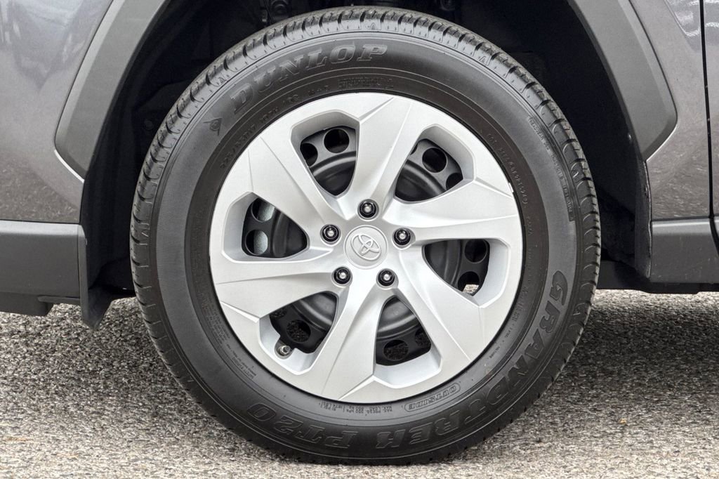 Certified 2024 Toyota RAV4 LE AWD/4WD image 24