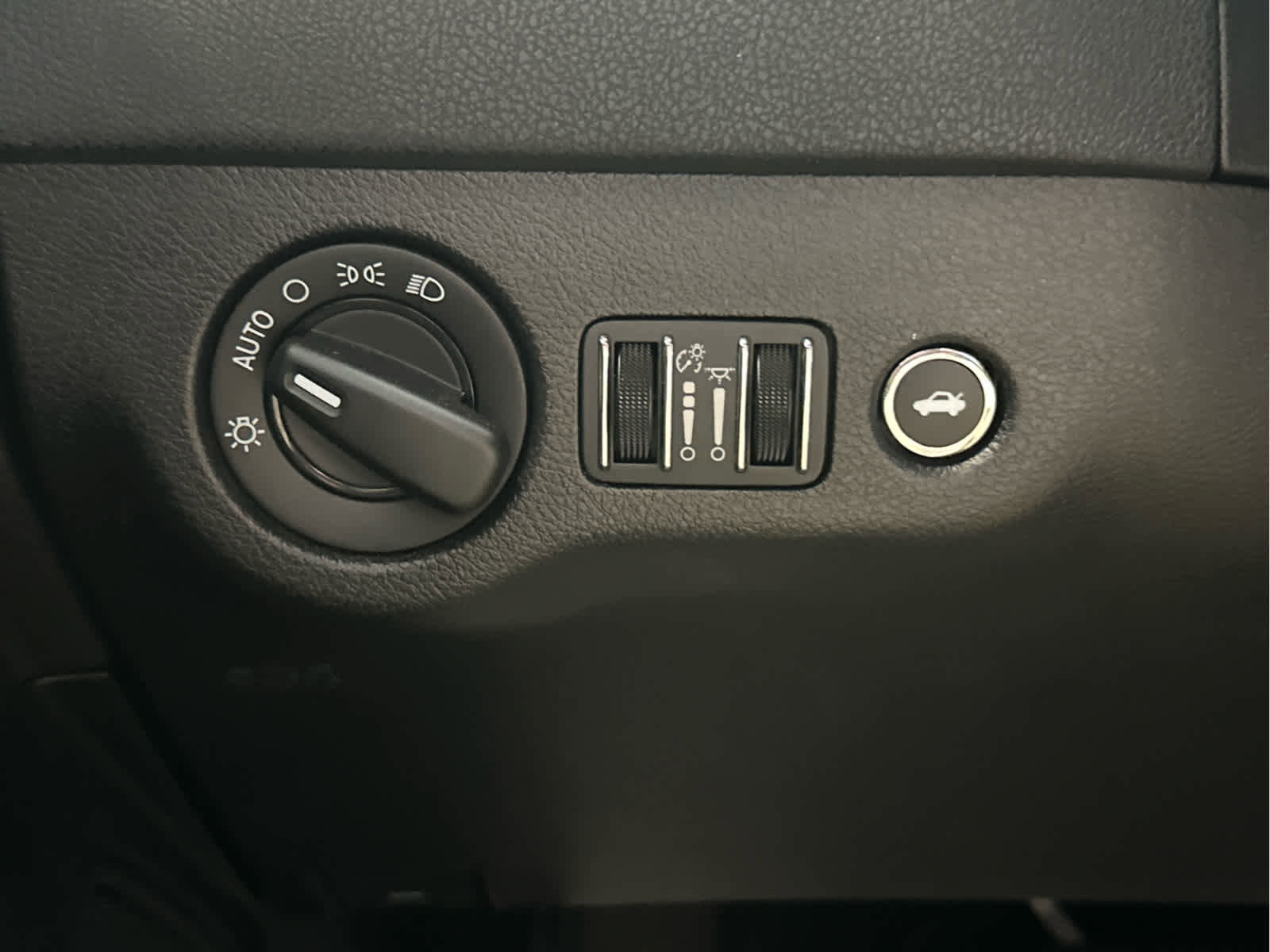 Used 2023 Dodge Charger GT image 41