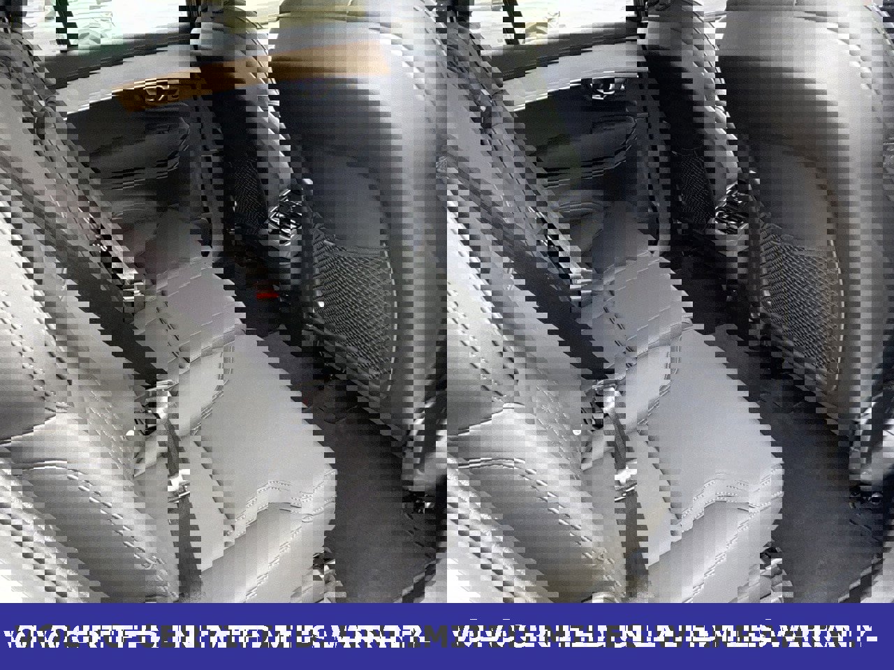 Certified 2025 Volvo XC90 B6 Plus image 27