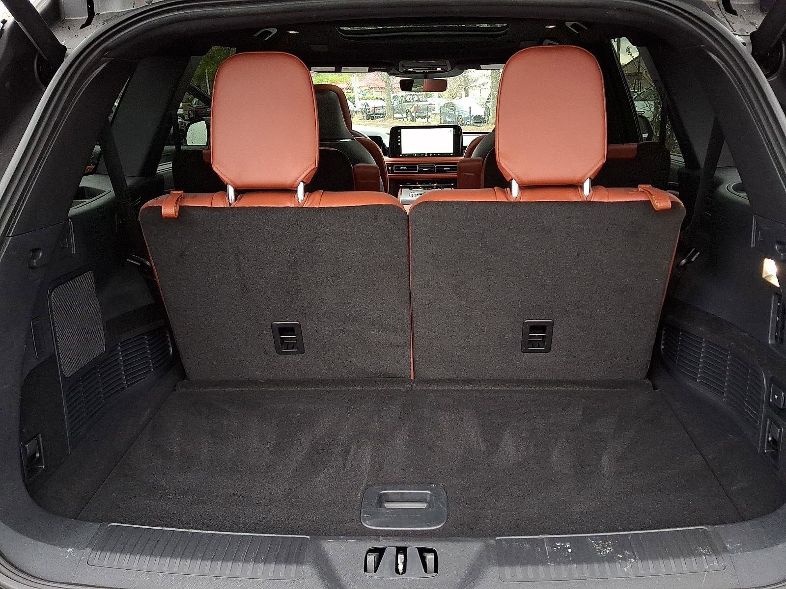 Used 2025 Lincoln Aviator Reserve w/ Equipment Group 201A image 30