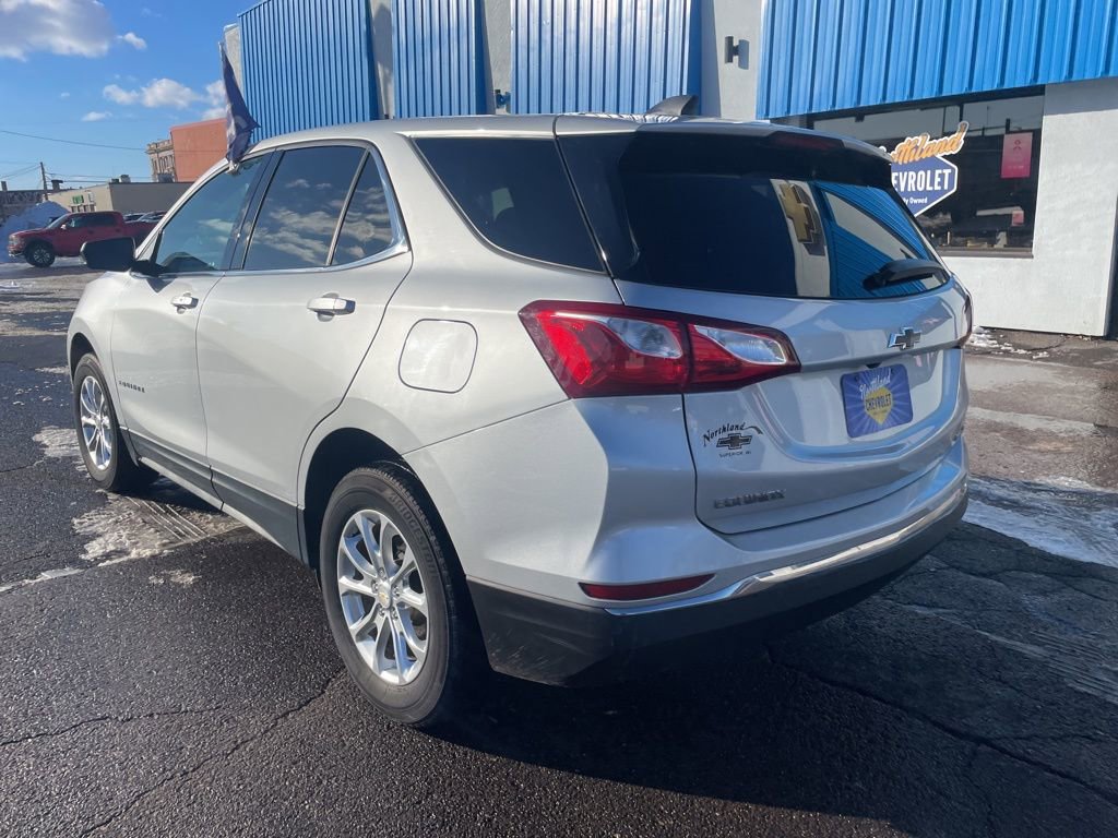 Used 2020 Chevrolet Equinox LT w/ Driver Convenience Package image 7