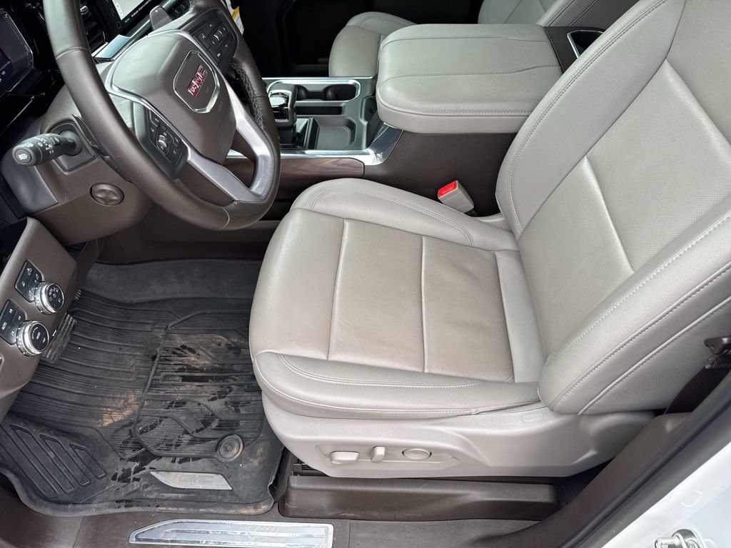 Used 2024 GMC Sierra 1500 SLT AWD/4WD image 22