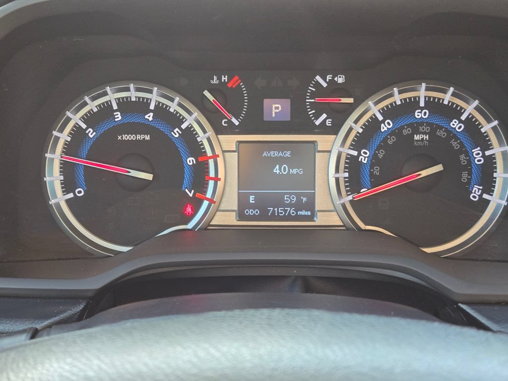 Used 2018 Toyota 4Runner SR5 AWD/4WD image 27