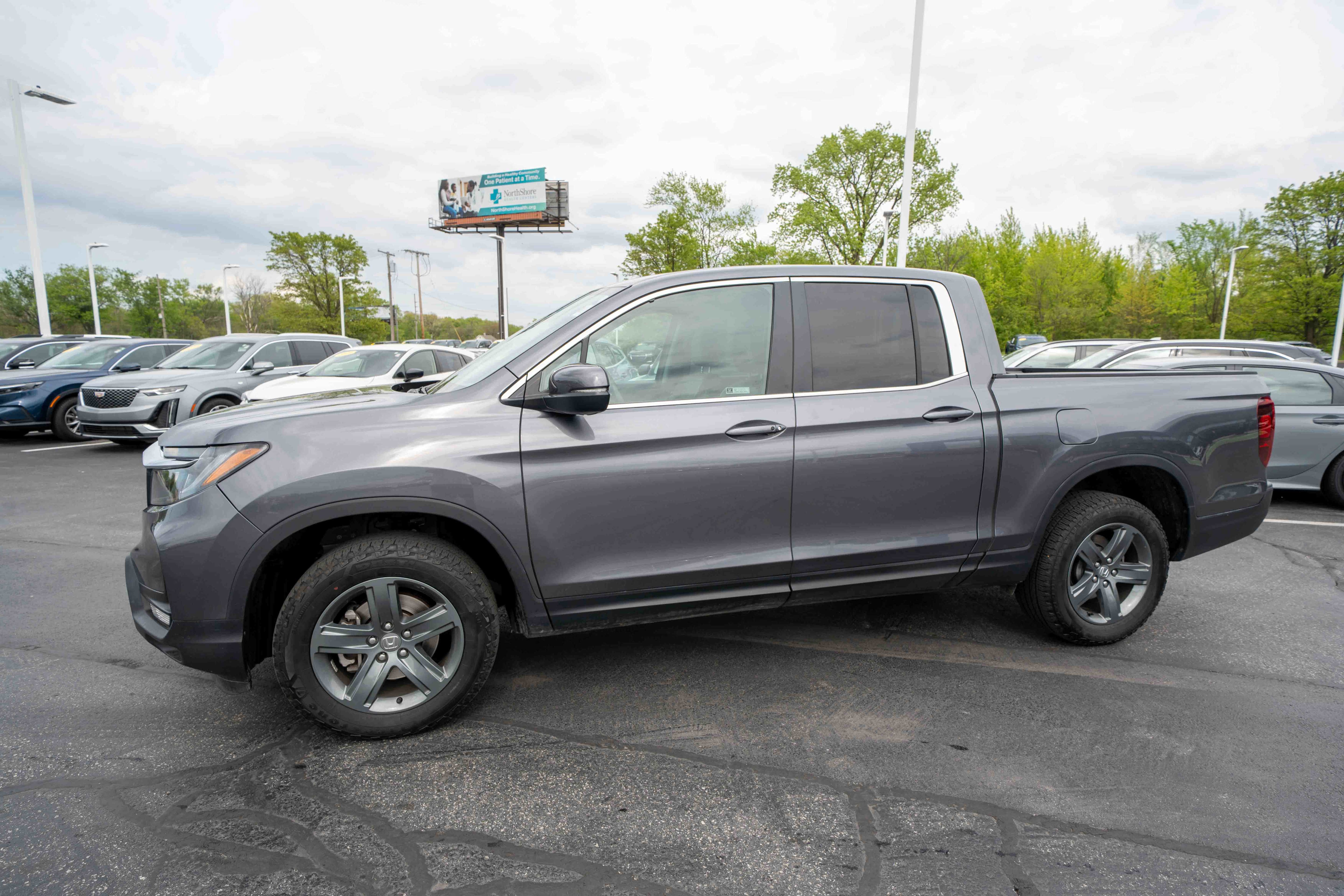 Certified 2023 Honda Ridgeline RTL image 3