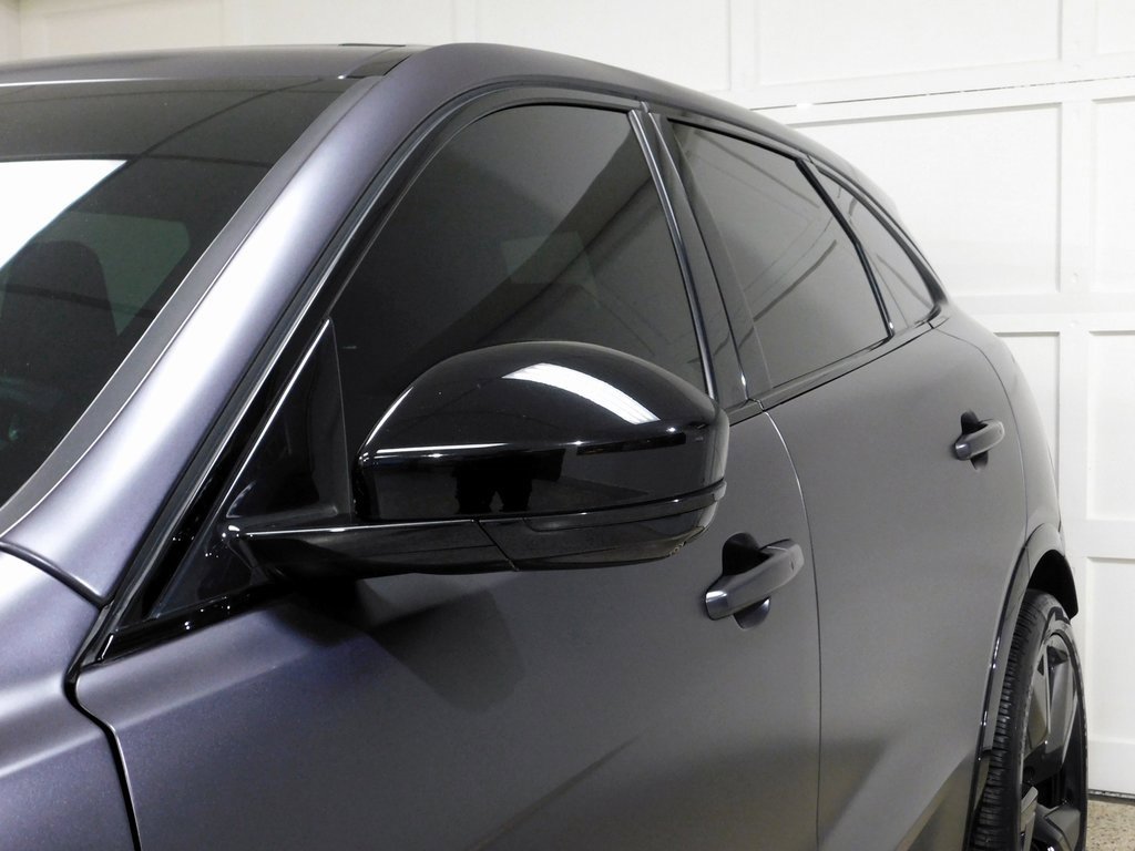 Used 2024 Jaguar F-PACE SVR image 18