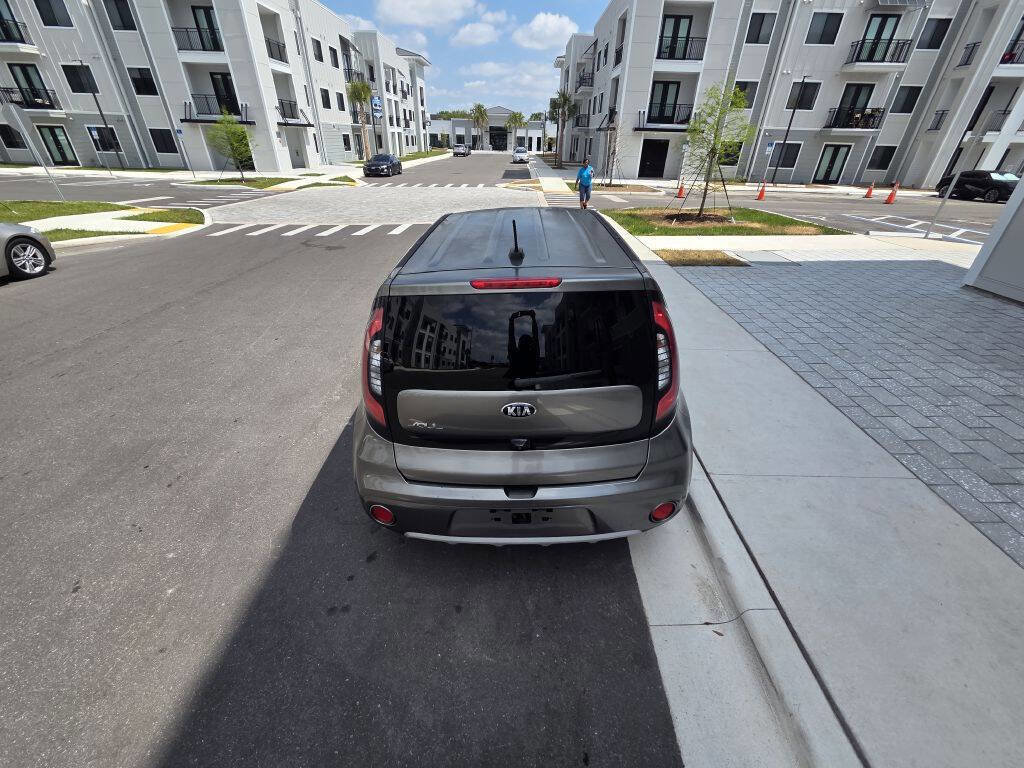 Used 2019 Kia Soul + FWD image 8