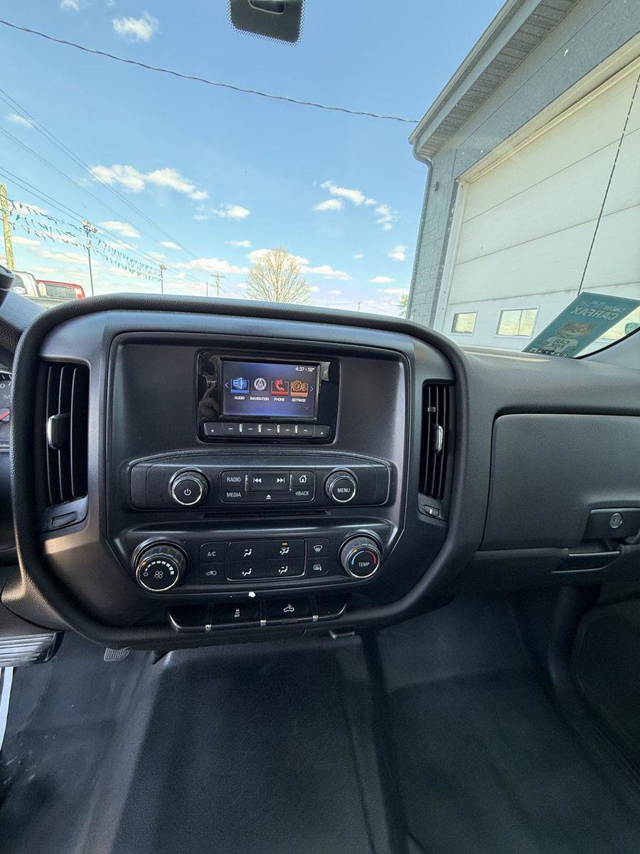 Used 2014 Chevrolet Silverado 1500 W/T RWD image 9