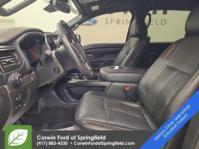 Used 2020 Nissan Titan PRO-4X w/ Pro-4x Convenience Package image 20