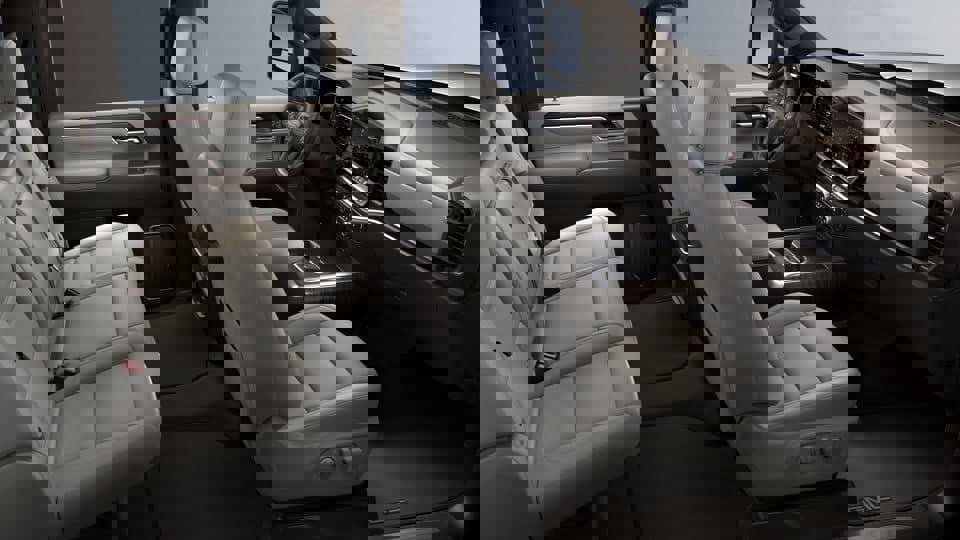 New 2025 GMC Sierra 2500 SLT w/ SLT Premium Package image 10