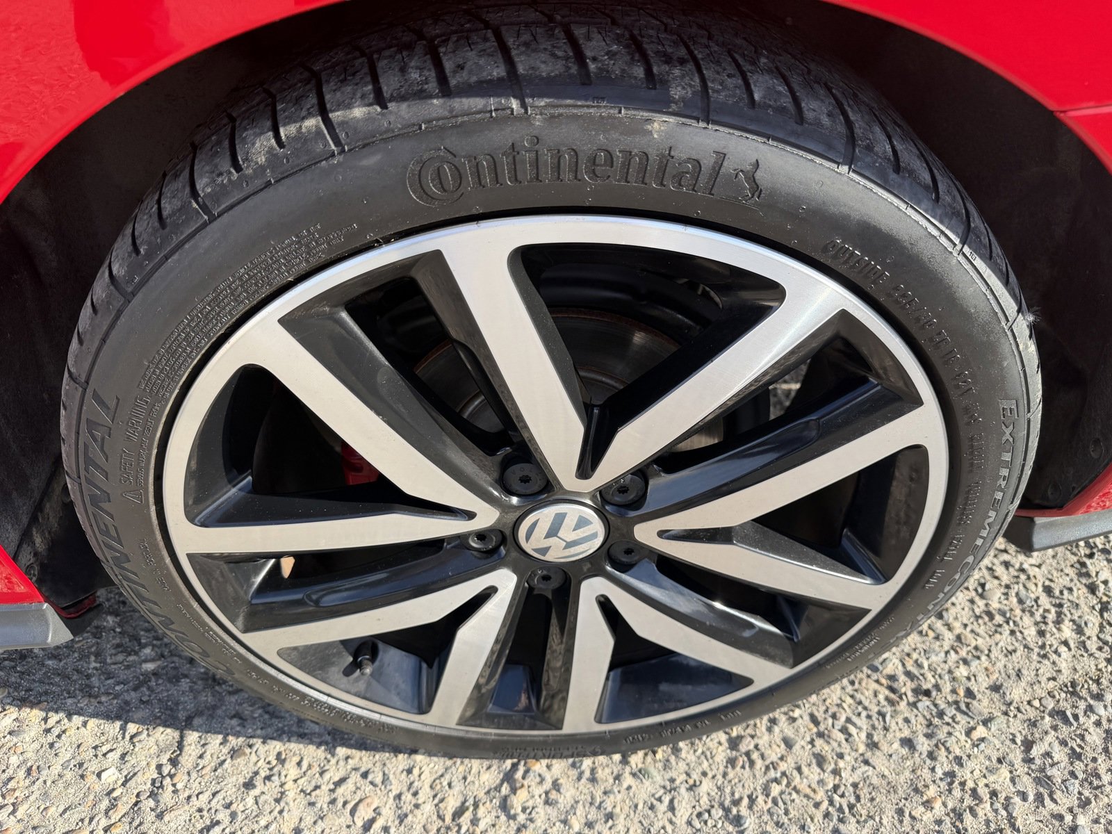 Used 2018 Volkswagen Jetta GLI FWD image 25