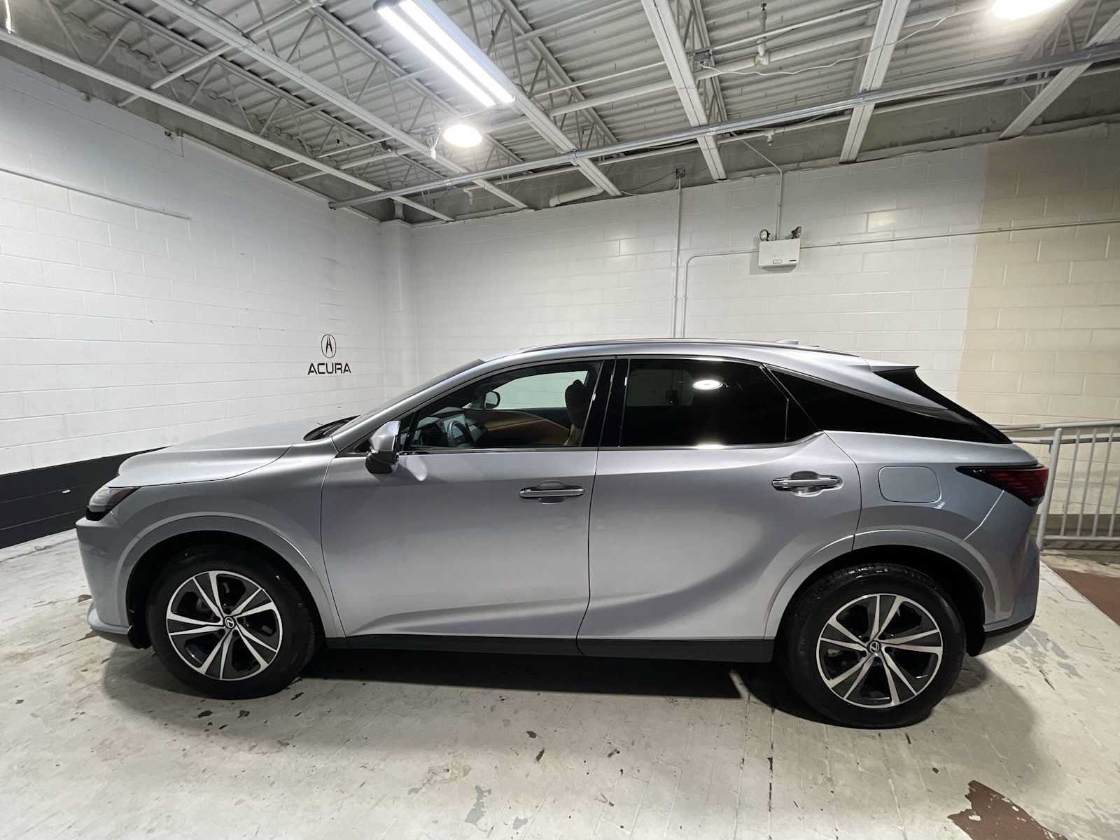 Used 2026 Lexus RX 350 Premium AWD/4WD image 3