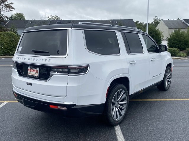 New 2024 Jeep Grand Wagoneer Series I w/ HD Trailer Tow Package image 8