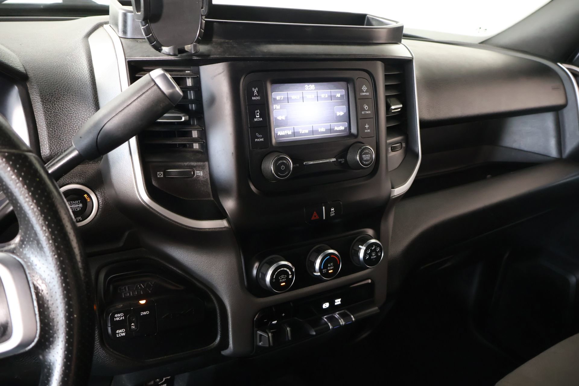 Used 2021 RAM 2500 Big Horn AWD/4WD image 5