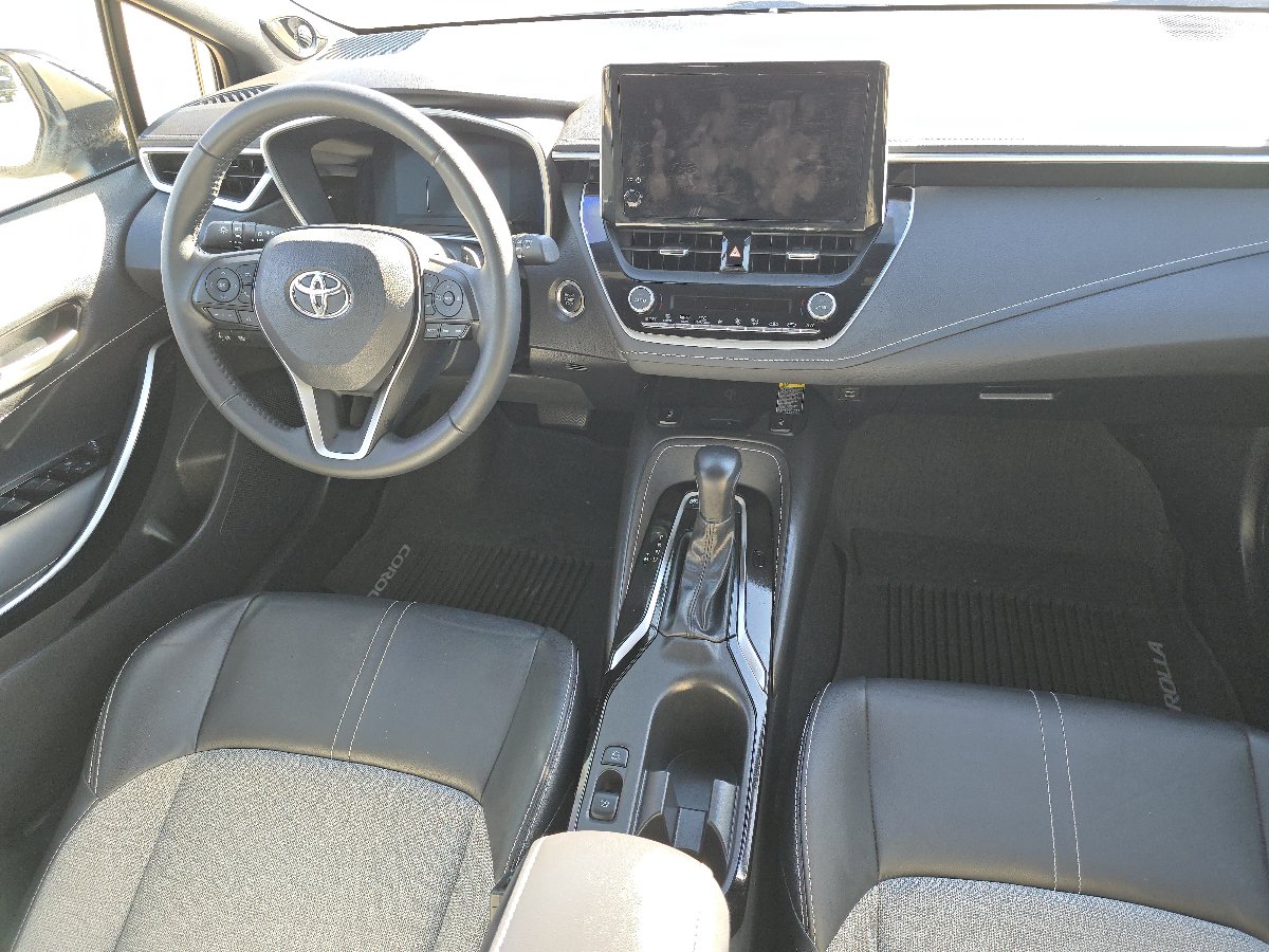Used 2024 Toyota Corolla XSE FWD image 27