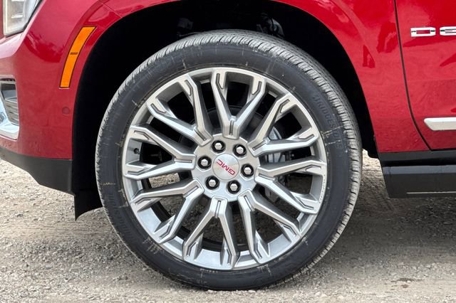 New 2026 GMC Yukon Denali w/ Sun & Power Step Package image 34