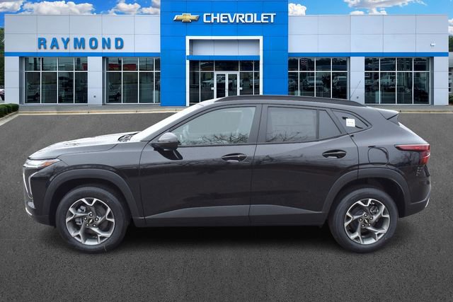 New 2026 Chevrolet Trax LT w/ Driver Confidence Package image 7