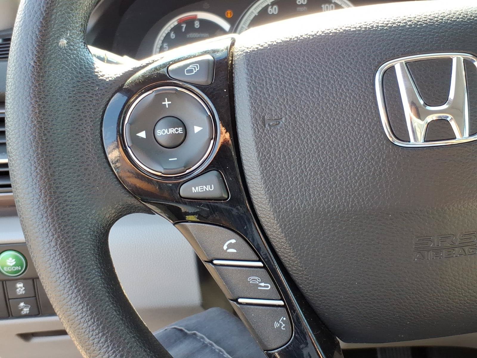 Used 2017 Honda Accord EX image 17