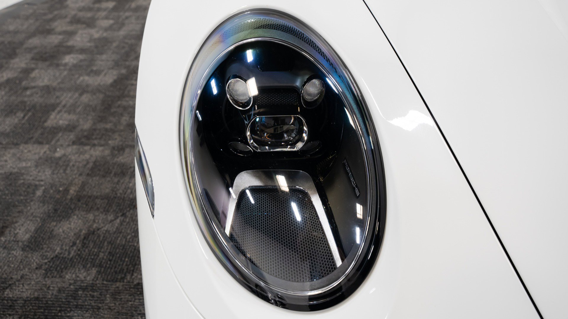 Used 2022 Porsche 911 Carrera image 26