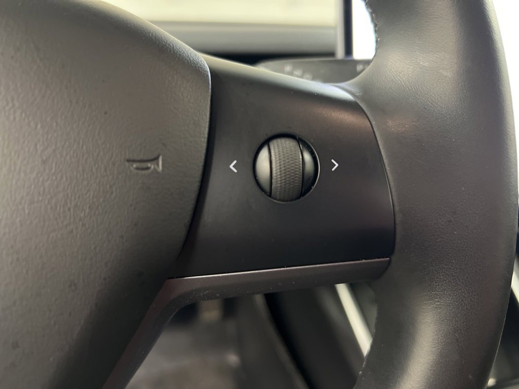 Used 2018 Tesla Model 3 Long Range image 17